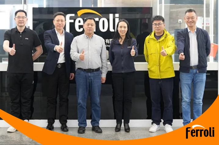 智暖共生，，，，，，携手共赢 | 尊老凯时人生就是博携手京东恬静家共启战略相助新篇章！